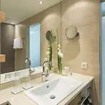 Dorint Thermenhotel فندق