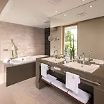فندق Dorint Thermenhotel