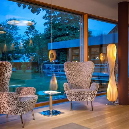 Otel Dorint Thermenhotel Freiburg im Breisgau