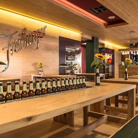 Dorint Thermenhotel Otel 4*