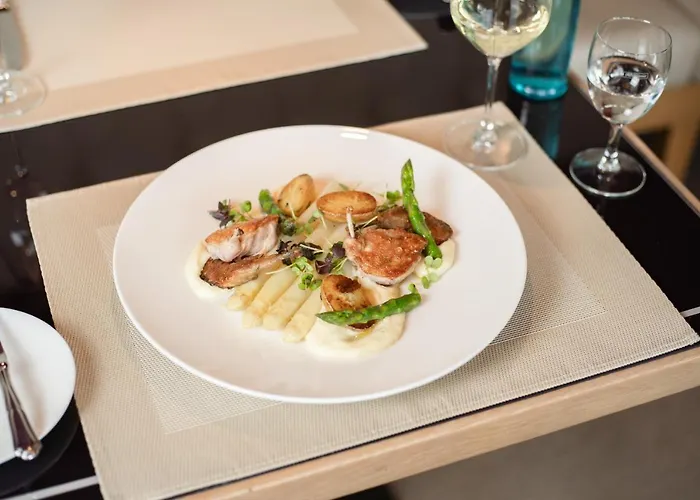 Dorint Thermenhotel Hotell