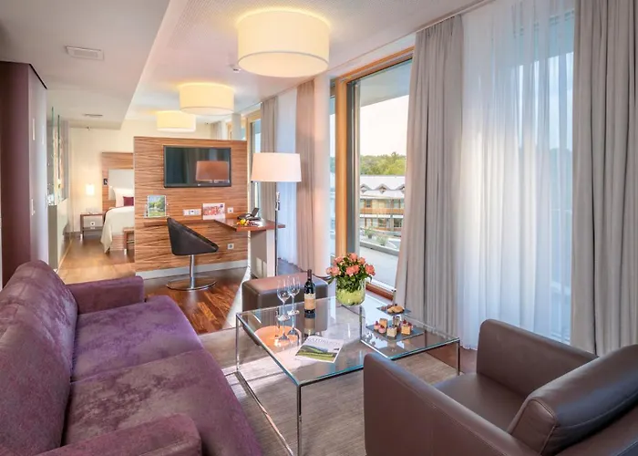 Dorint Thermenhotel Hotell 4*